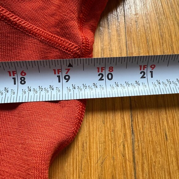 Patagonia Size M Burnt Orange Merino Wool 1/4 Zip Performance Base Layer Shirt - Picture 14 of 16